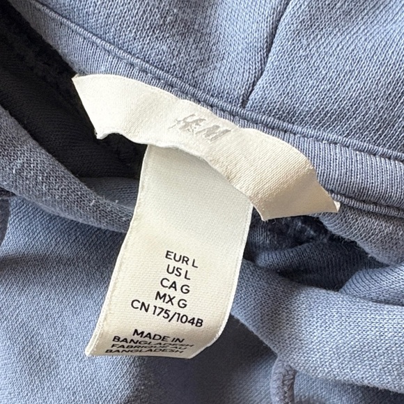 H&M Blue women’s size large Hoodie - Picture 2 of 5